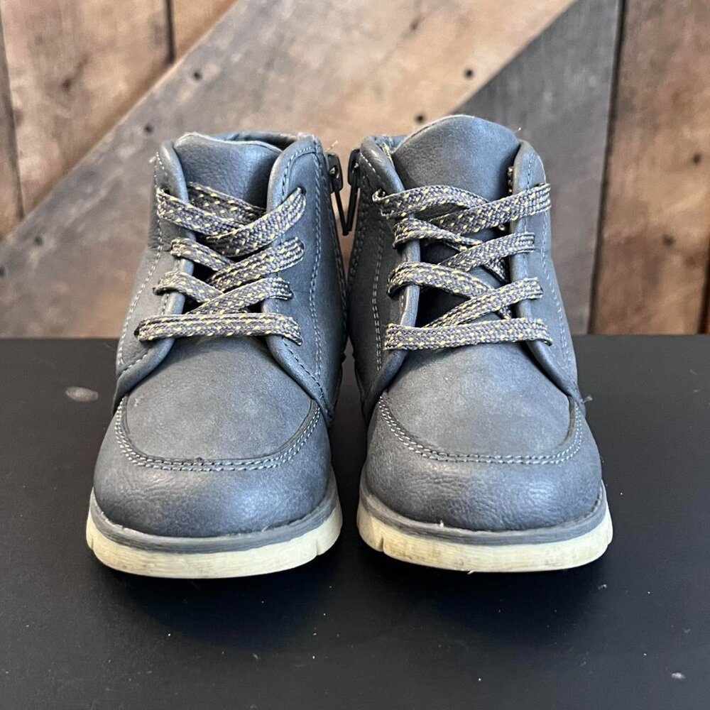 OshKosh B'Gosh Toddler Boy's Santi Hiker Lace-Up Fashion Boots Size 7